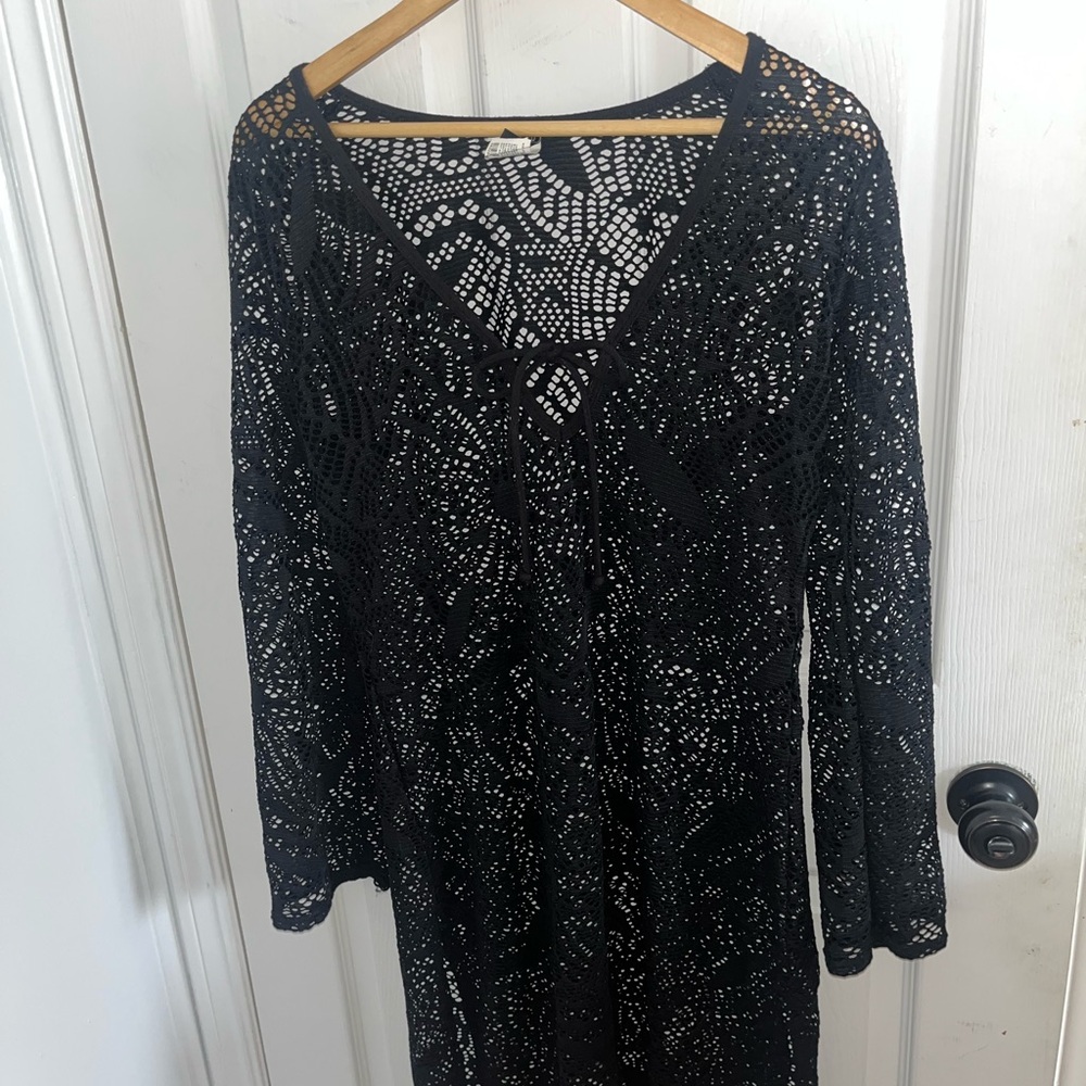 Black lace beach cover up